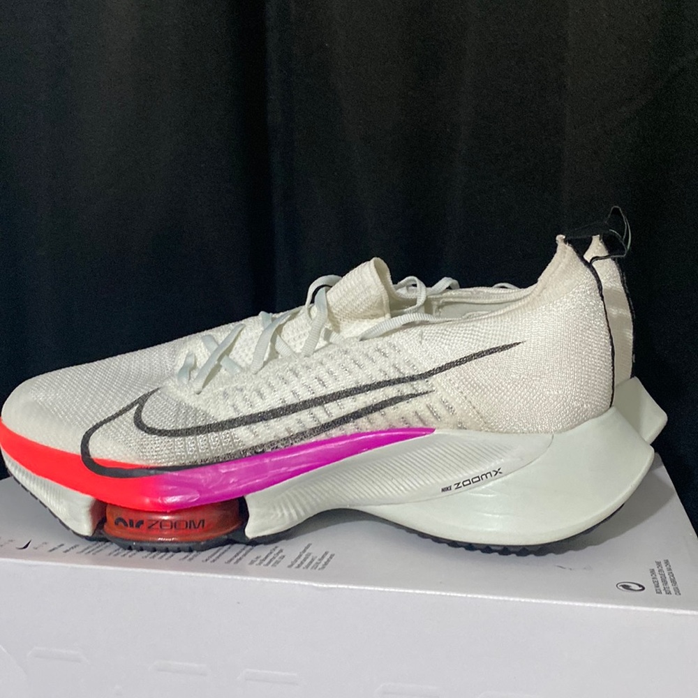 Mens Nike Air Zoom Tempo Next % FX